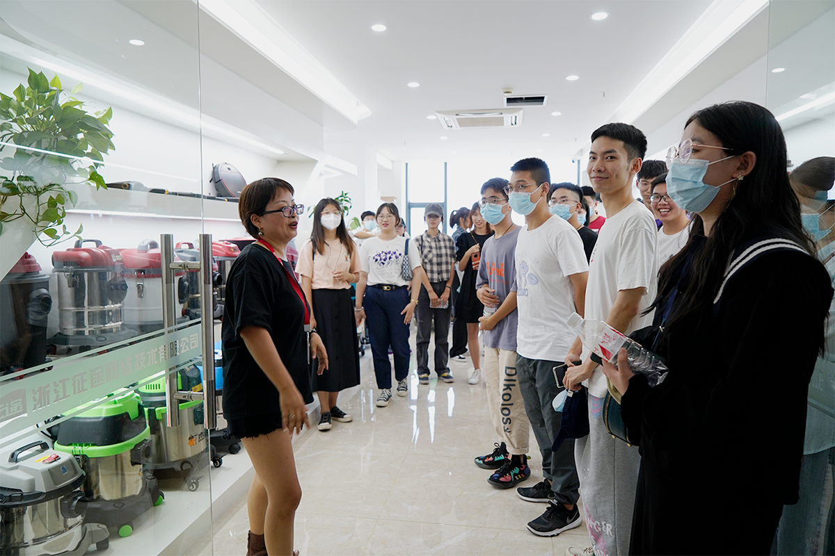 后浪奔涌而来，双一流大学生深入我司参观学习